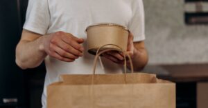 Tas Kertas Biodegradable: Manfaat dan Batasannya