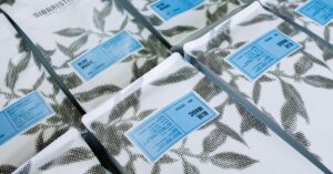 Desain Kemasan Bertekstur untuk Brand Lokal yang Terasa Lebih Hidup