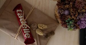 Detail Kecil pada Paket Pelanggan yang Sering Membuat Brand Diingat