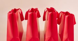 Paper Bag Butik: Elemen Desain yang Membuat Produk Terlihat Eksklusif