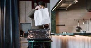 Tekstur Paper Bag Premium untuk Meningkatkan Persepsi Brand